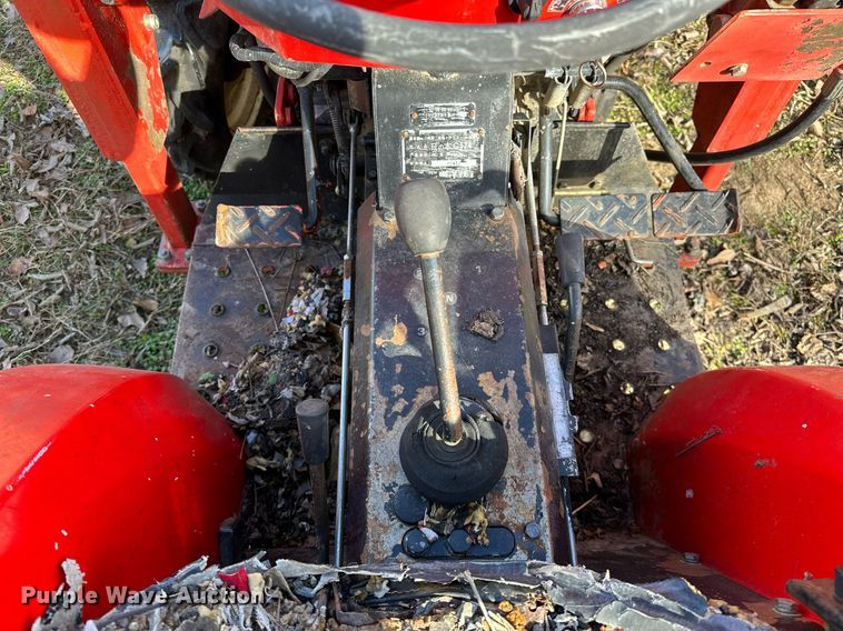 image for item LK9691 Hinomoto  MFWD tractor