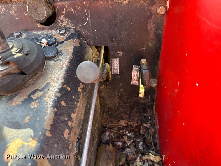 image for item LK9691 Hinomoto  MFWD tractor