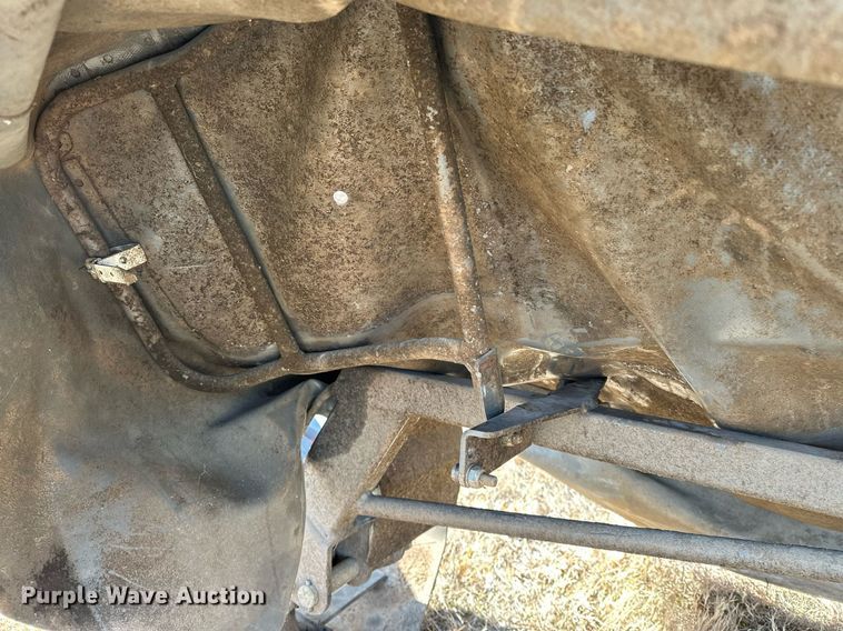 image for item LK9709 2023 Massey  Ferguson DM287  disc mower