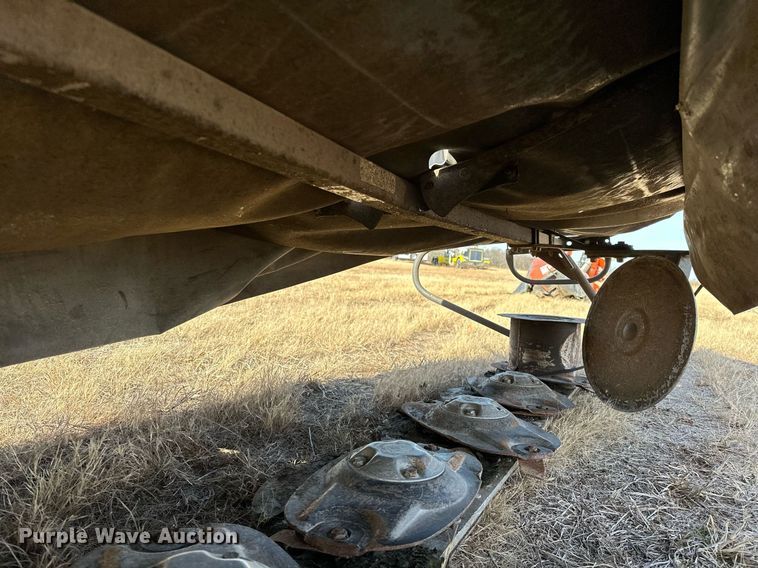 image for item LK9709 2023 Massey  Ferguson DM287  disc mower