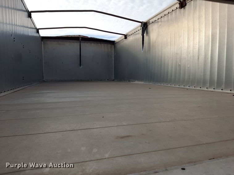 image for item LX9956 Dump trailer