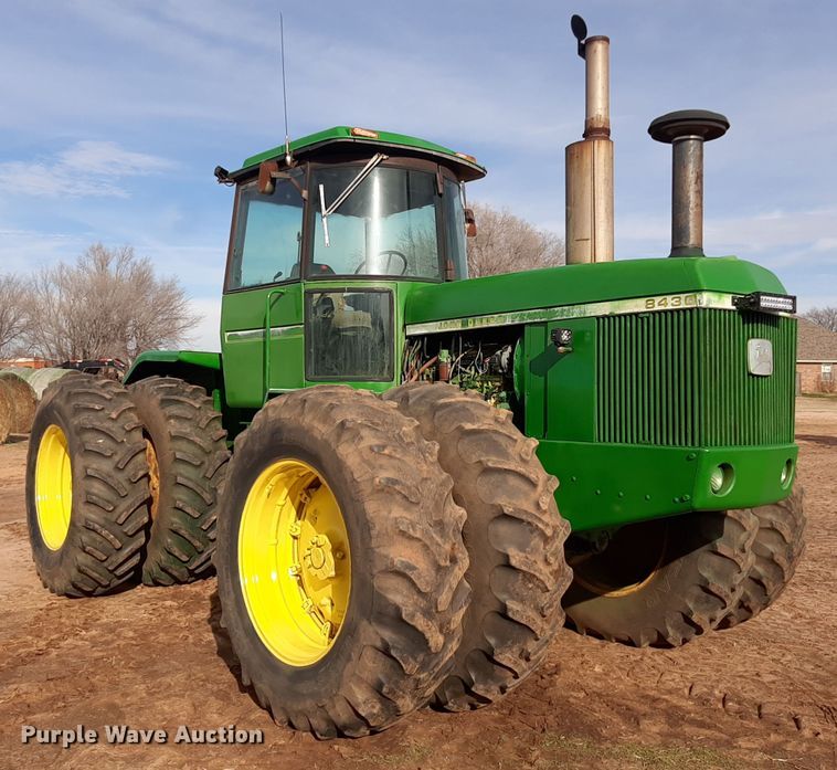 image for item LX9995 1976 John Deere 8430  4WD tractor