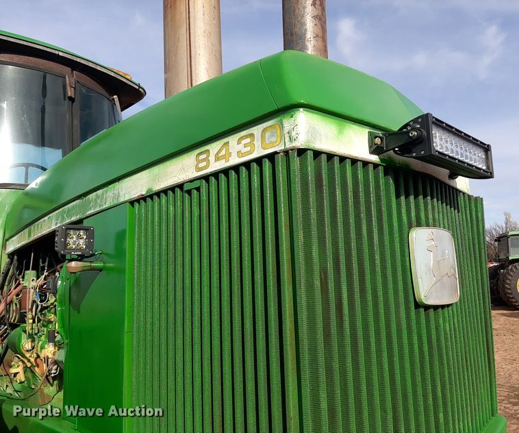 image for item LX9995 1976 John Deere 8430  4WD tractor