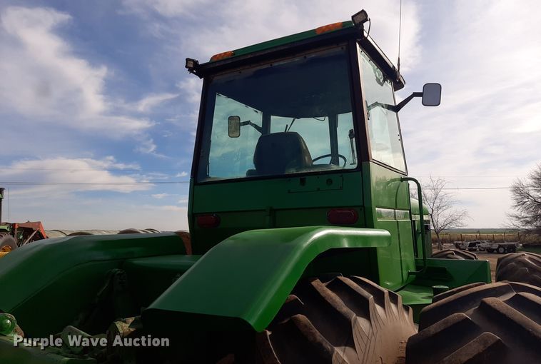 image for item LX9995 1976 John Deere 8430  4WD tractor