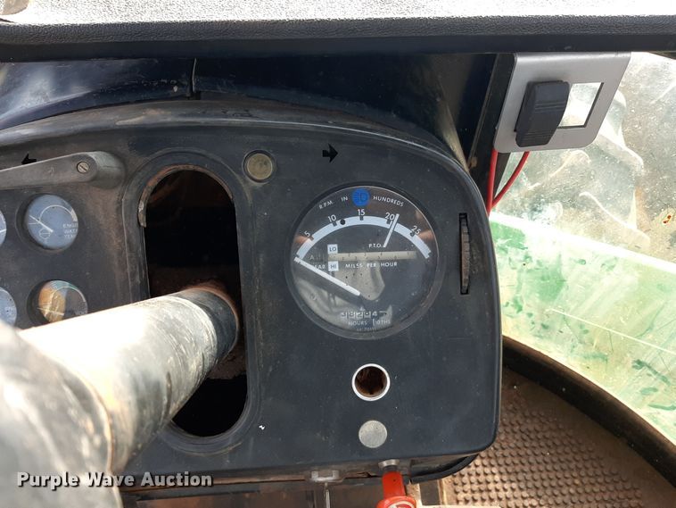 image for item LX9995 1976 John Deere 8430  4WD tractor