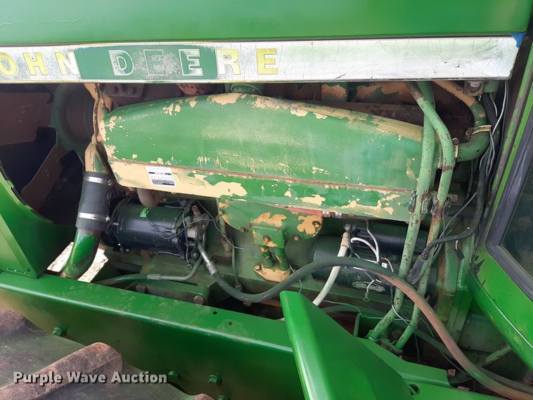 image for item LX9995 1976 John Deere 8430  4WD tractor