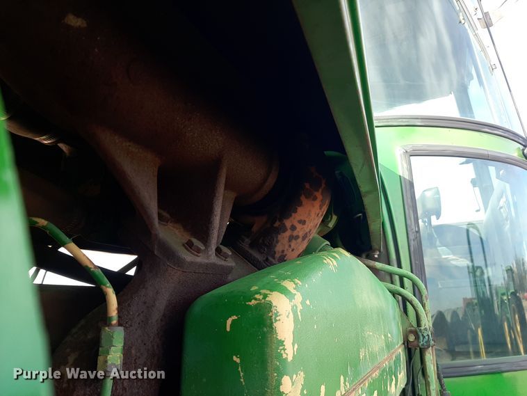 image for item LX9995 1976 John Deere 8430  4WD tractor