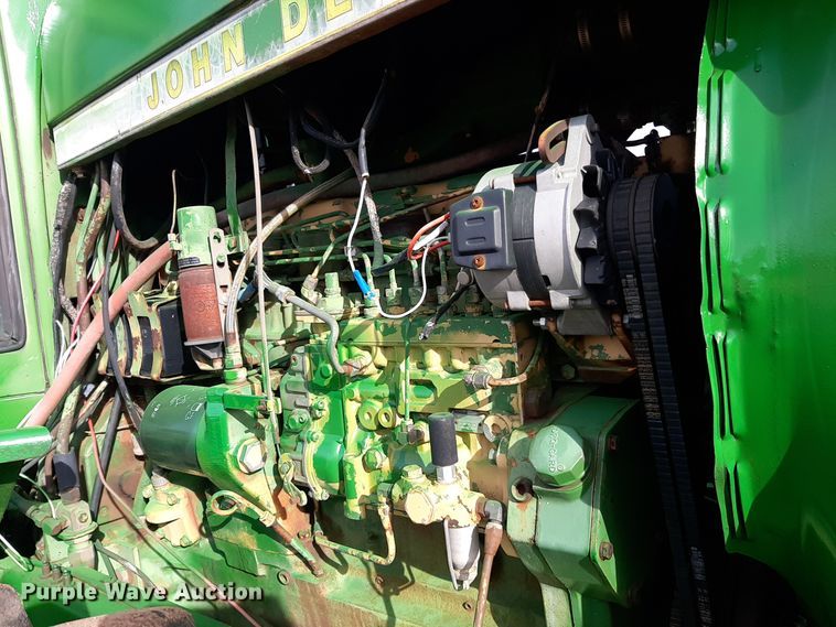 image for item LX9995 1976 John Deere 8430  4WD tractor