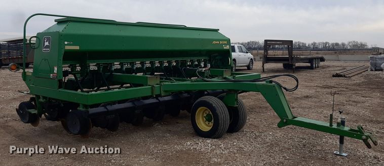 image for item LY9000 John Deere 1560  grain drill