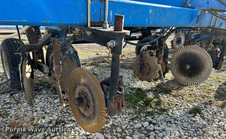 image for item NE9686 DMI Nutri-Placr 4250  NH3 applicator