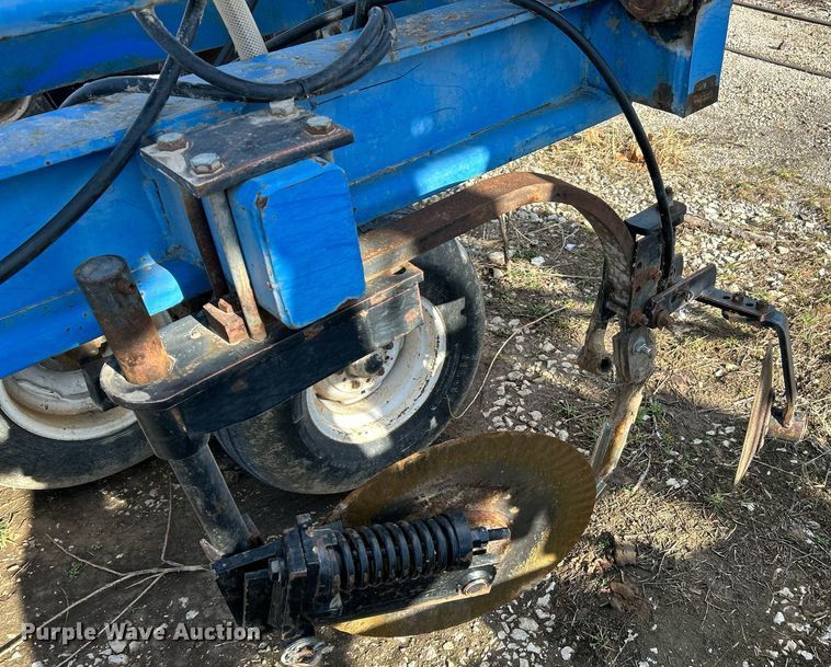 image for item NE9686 DMI Nutri-Placr 4250  NH3 applicator