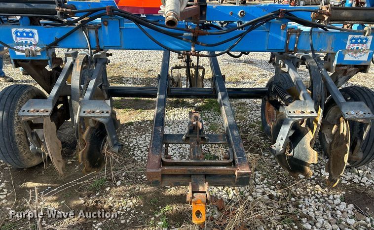 image for item NE9686 DMI Nutri-Placr 4250  NH3 applicator