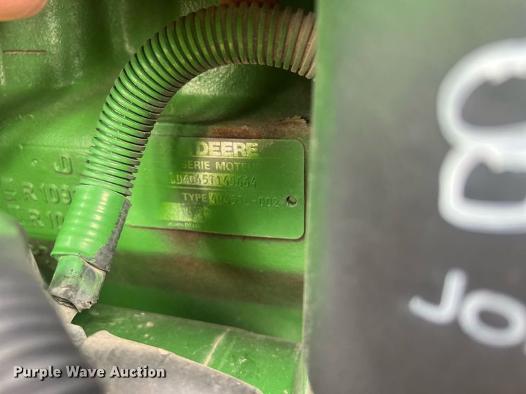 image for item NN9355 1994 John Deere 6400 tractor