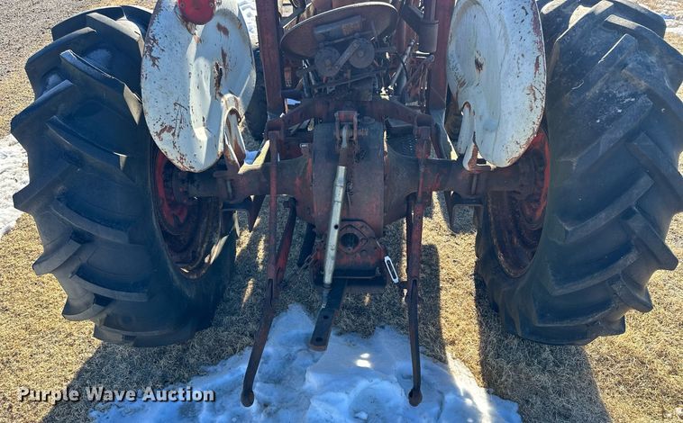 image for item NS9151 Ford 851  MFWD tractor