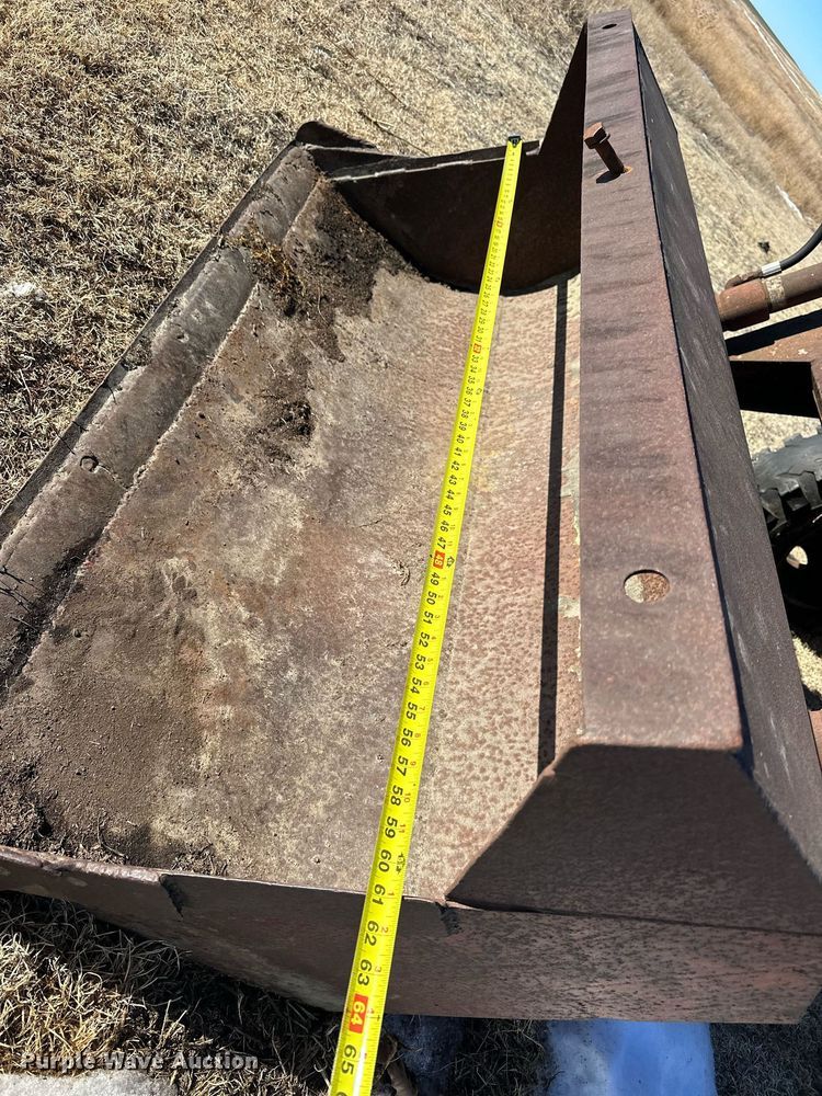 image for item NS9151 Ford 851  MFWD tractor