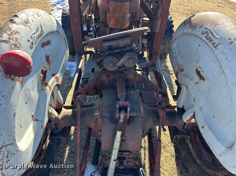 image for item NS9151 Ford 851  MFWD tractor