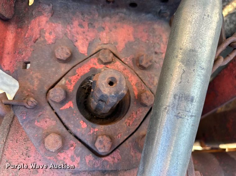 image for item NS9151 Ford 851  MFWD tractor