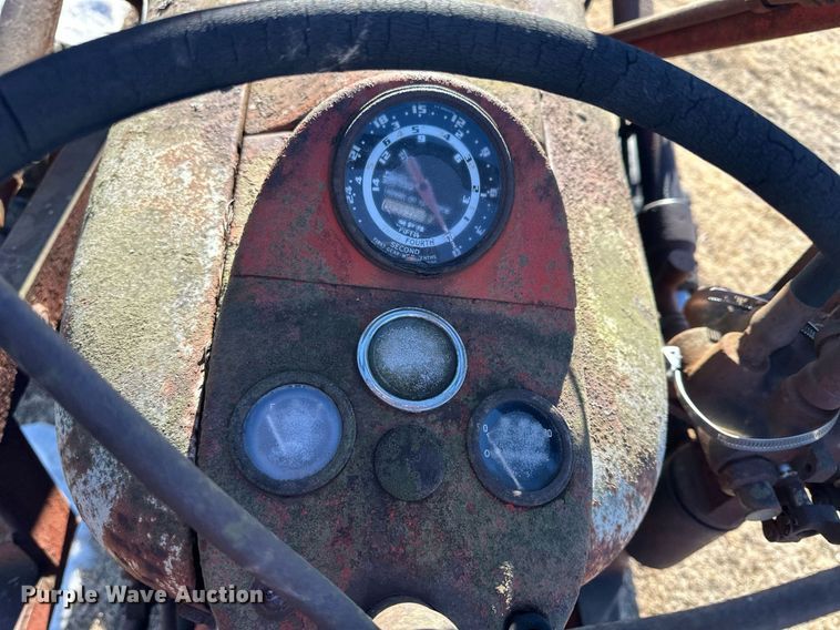 image for item NS9151 Ford 851  MFWD tractor