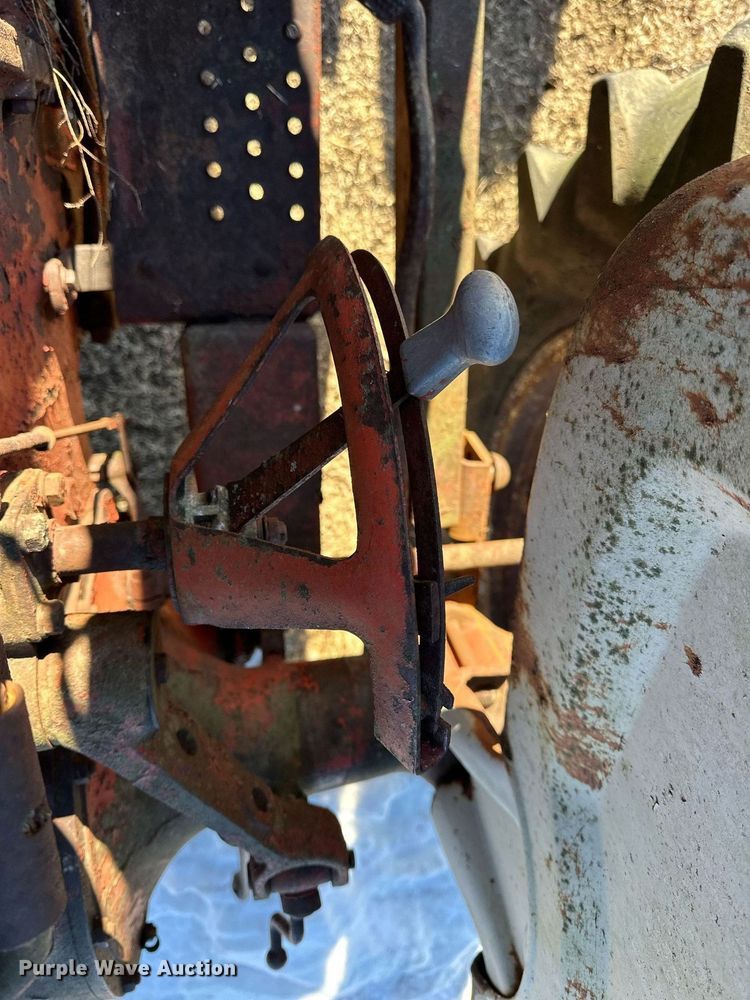 image for item NS9151 Ford 851  MFWD tractor