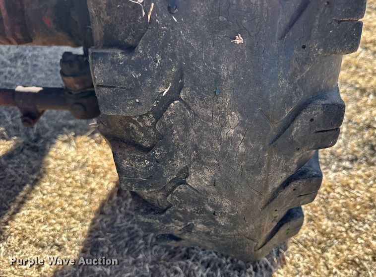 image for item NS9151 Ford 851  MFWD tractor