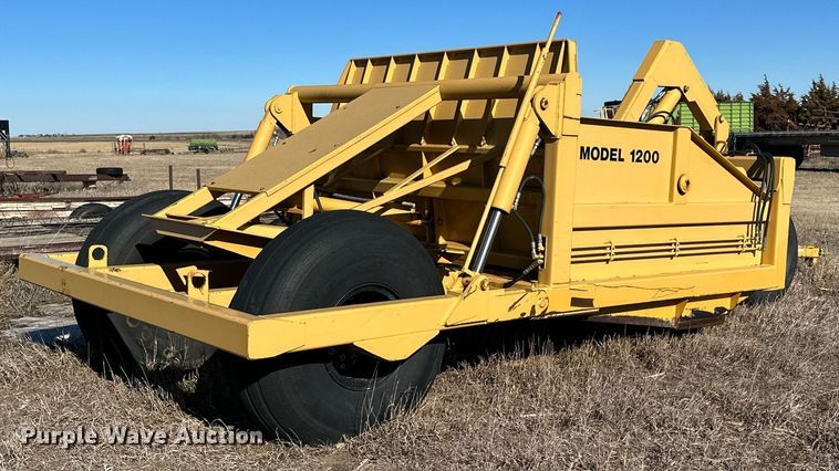 image for item NS9157 Holcomb 1200  scraper