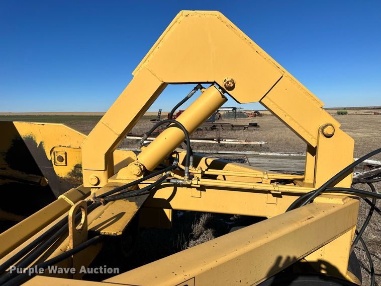 image for item NS9157 Holcomb 1200  scraper