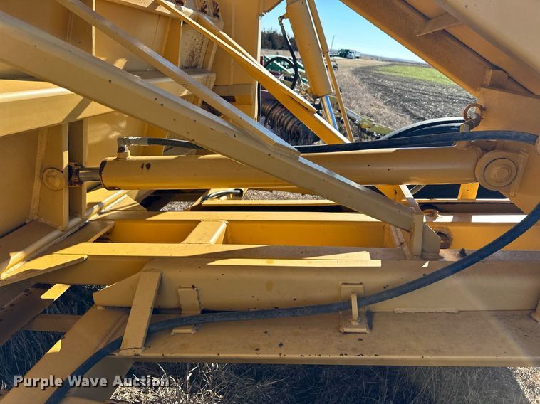 image for item NS9157 Holcomb 1200  scraper