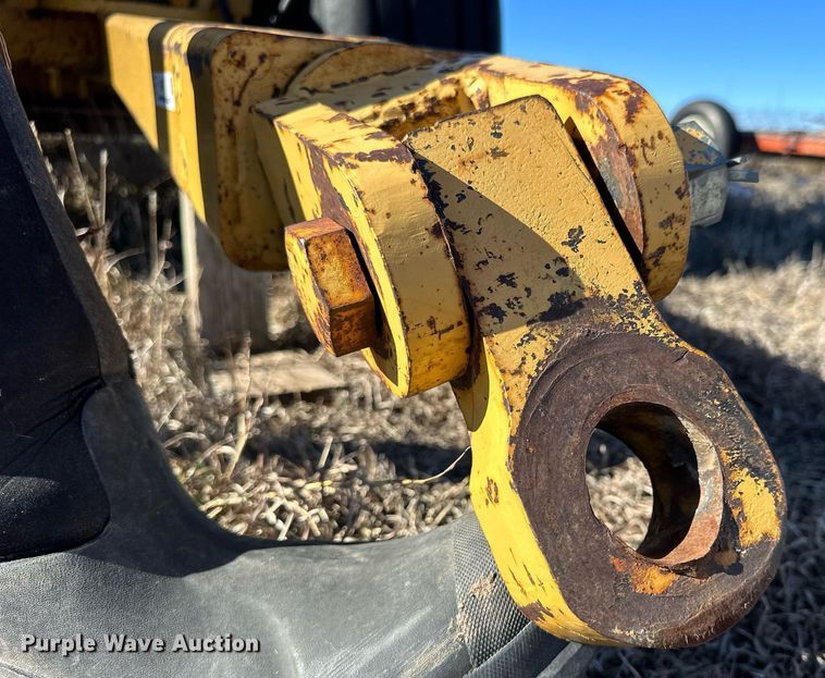 image for item NS9157 Holcomb 1200  scraper