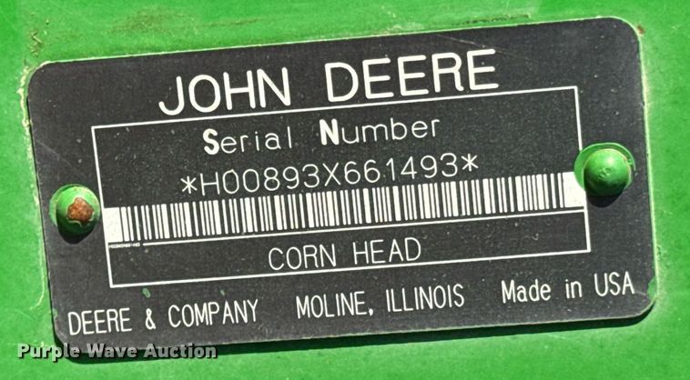 image for item OD9829 1996 John Deere 893  corn head