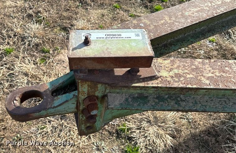 image for item OD9830 John Deere  chisel