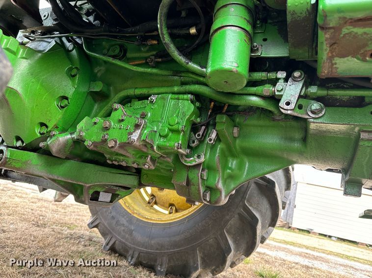 image for item OD9839 1981 John Deere 4040  tractor