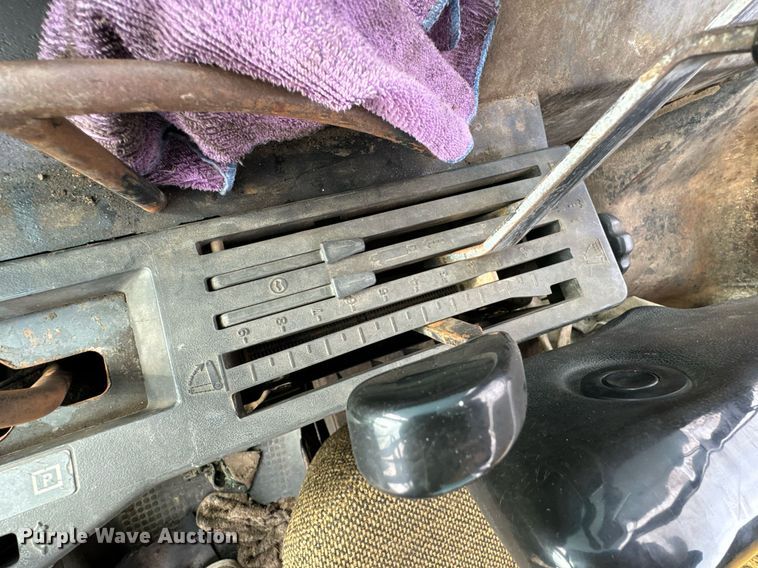 image for item OD9839 1981 John Deere 4040  tractor