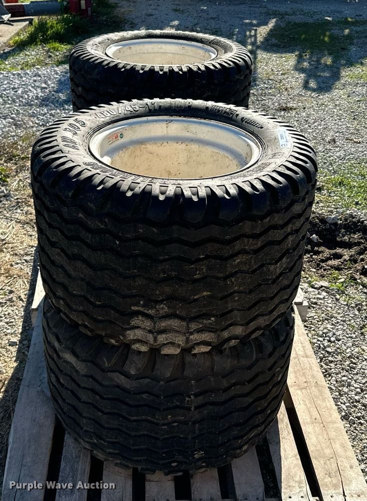 image for item OD9850 (4) Trelleborg AW305 tires