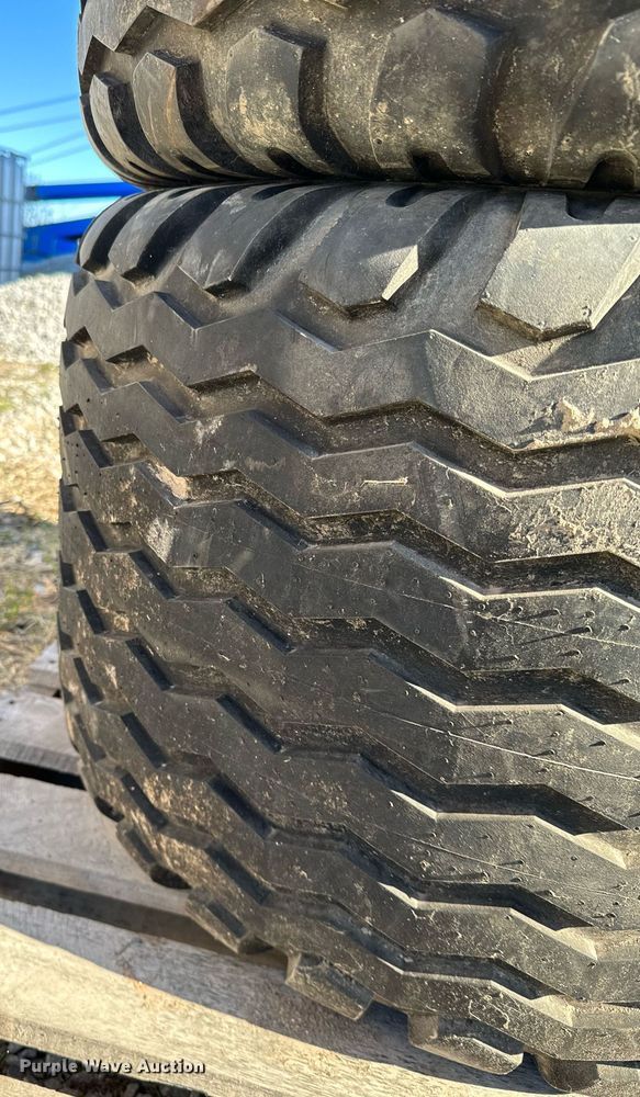 image for item OD9850 (4) Trelleborg AW305 tires