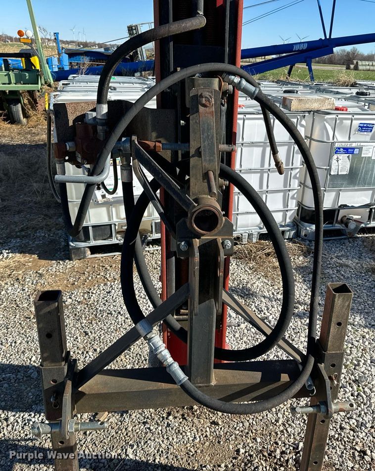 image for item OD9853 WorkSaver HDP-20  post driver