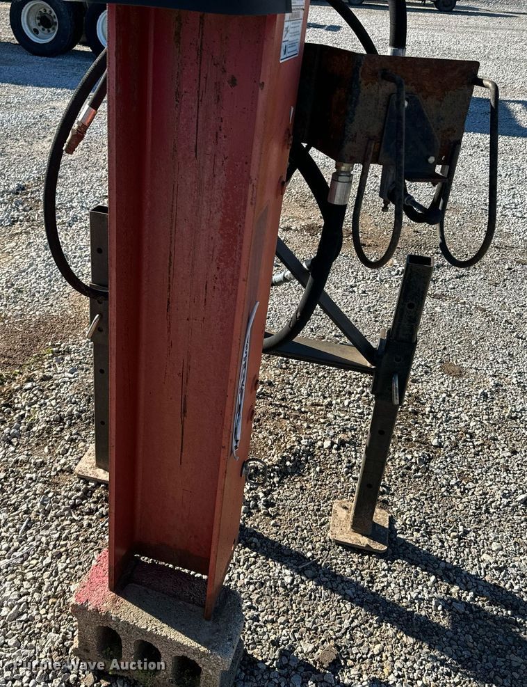 image for item OD9853 WorkSaver HDP-20  post driver