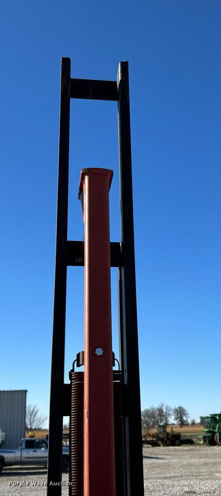 image for item OD9853 WorkSaver HDP-20  post driver