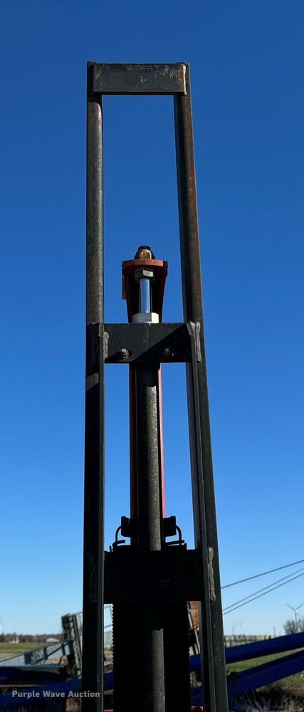 image for item OD9853 WorkSaver HDP-20  post driver