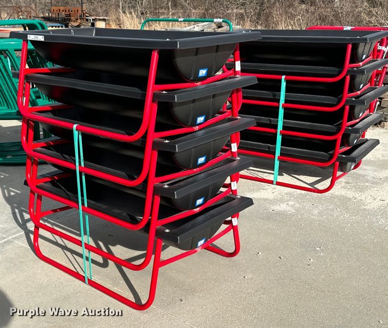 image for item OD9866 (5) B&W bunk feeders