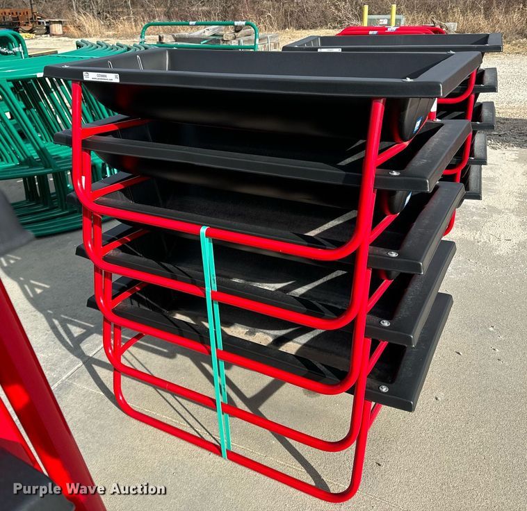 image for item OD9866 (5) B&W bunk feeders