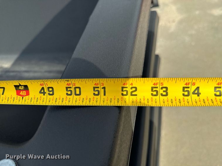 image for item OD9866 (5) B&W bunk feeders