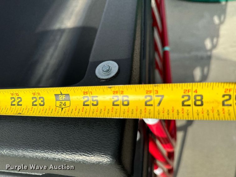 image for item OD9866 (5) B&W bunk feeders