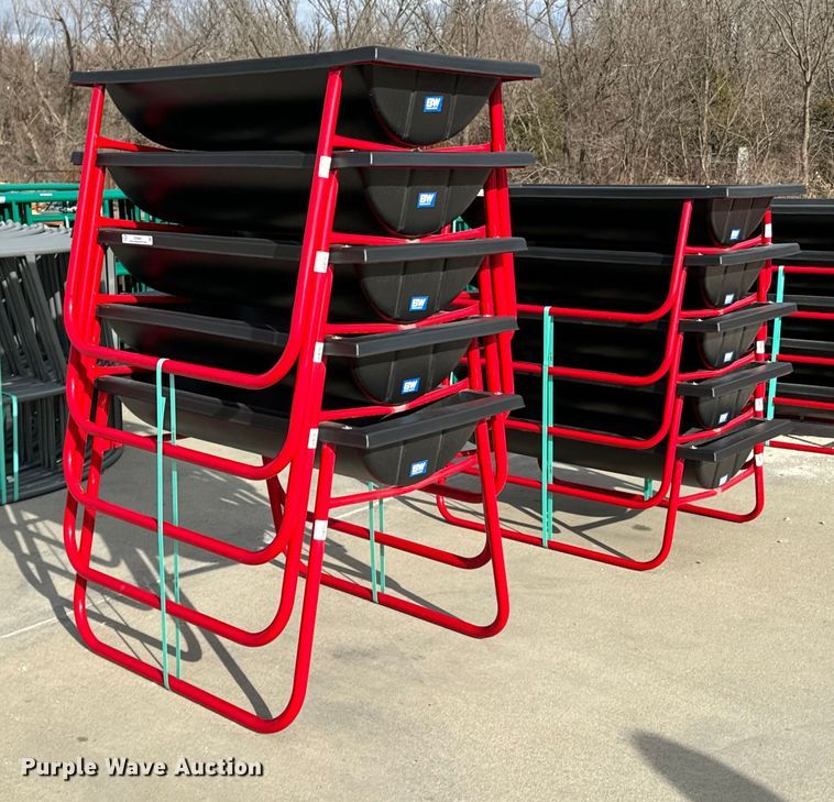 image for item OD9867 (5) B&W PT15070 bunk feeders