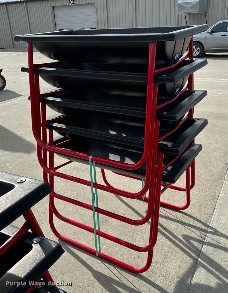 image for item OD9867 (5) B&W PT15070 bunk feeders