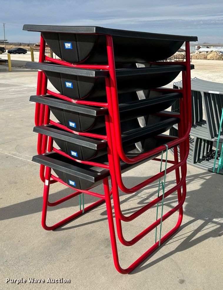 image for item OD9867 (5) B&W PT15070 bunk feeders