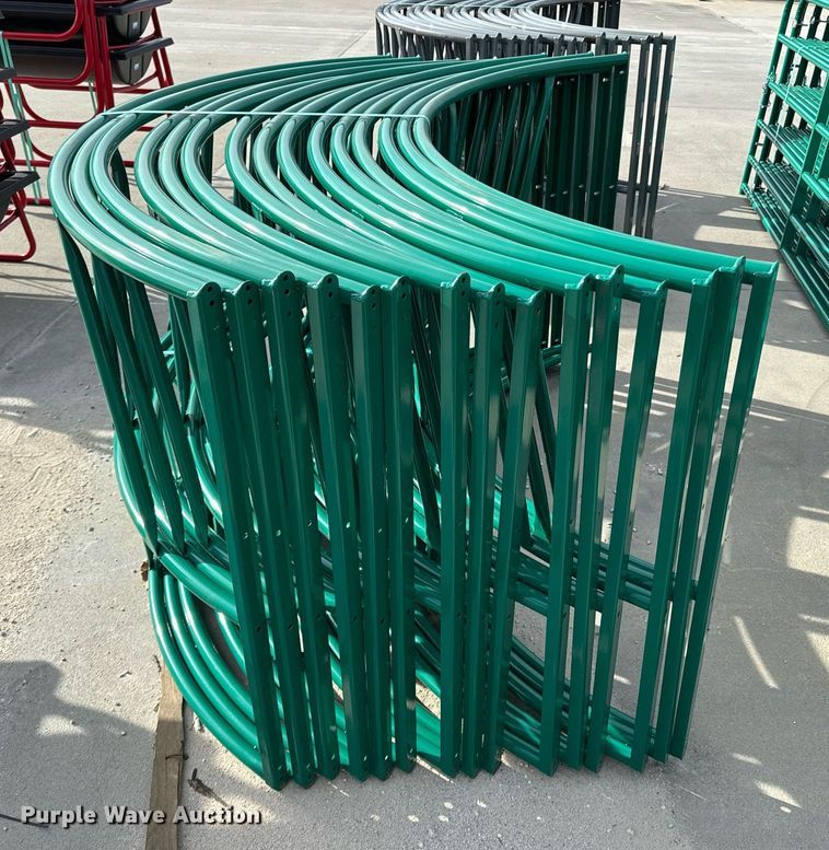 image for item OD9869 (5) B&W PT17020 bale feeders