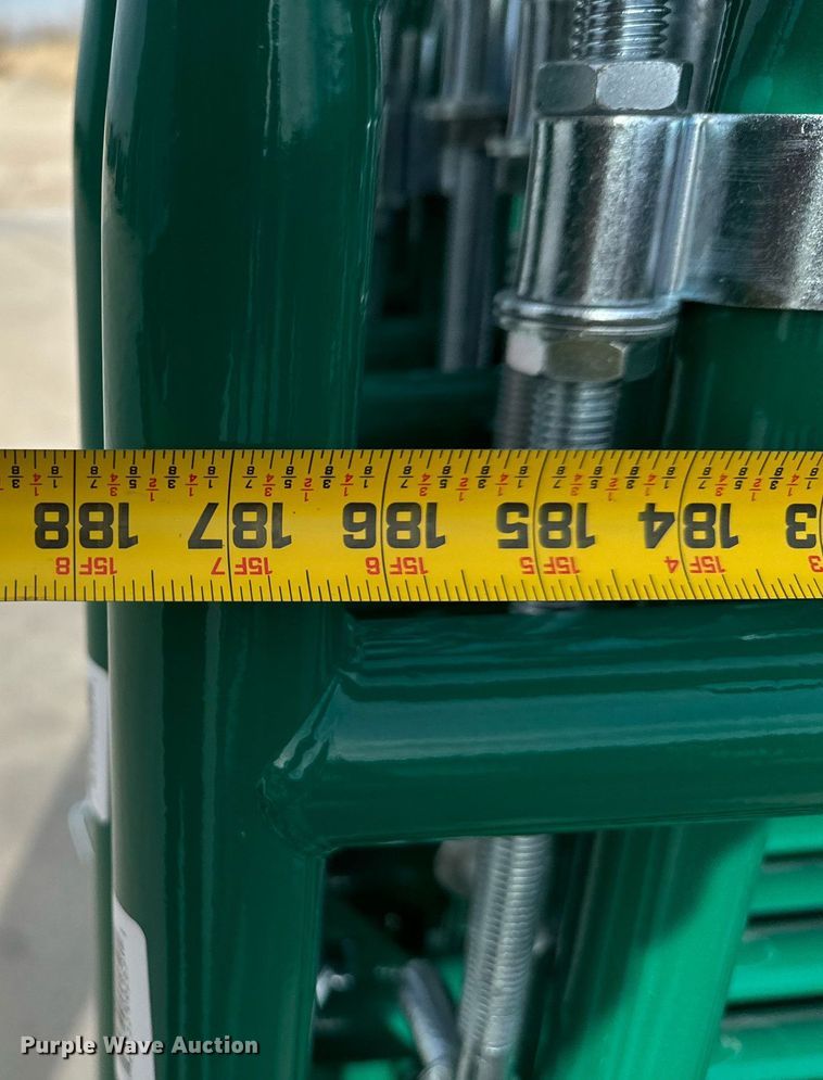 image for item OD9870 (12) B&W PT18016G gates