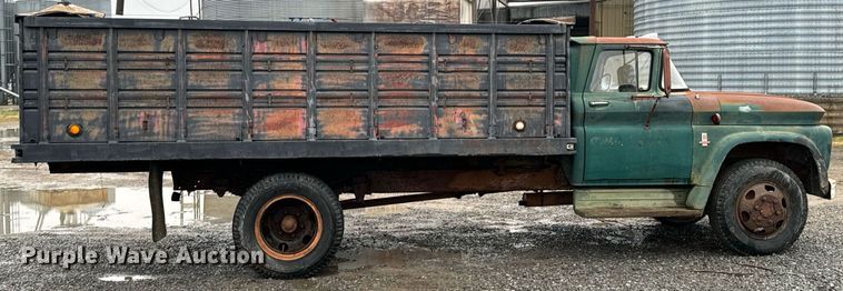 image for item OD9892 1963 Chevrolet C60  grain truck