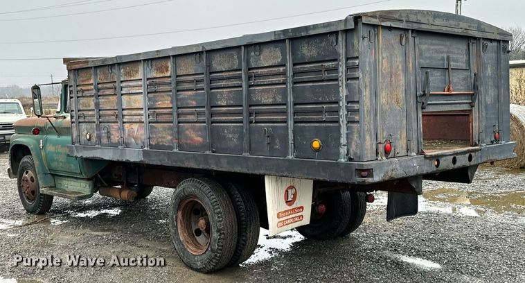 image for item OD9892 1963 Chevrolet C60  grain truck
