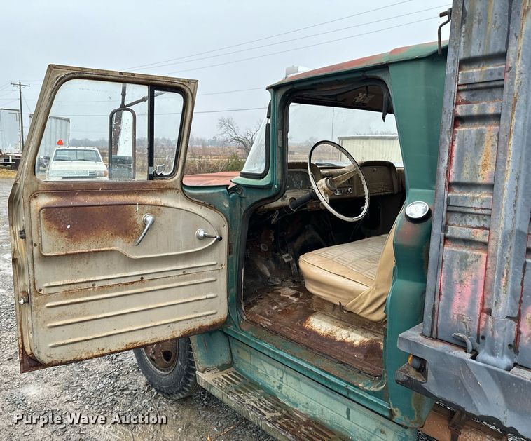 image for item OD9892 1963 Chevrolet C60  grain truck